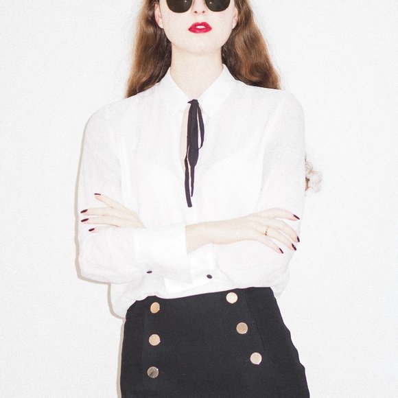 Meet your Posher, Jnextdoor_xoxo - Picture 1 of 2